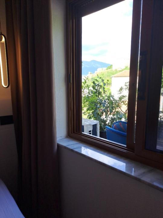 Manga Guesthouse Gjirokastër Exterior foto